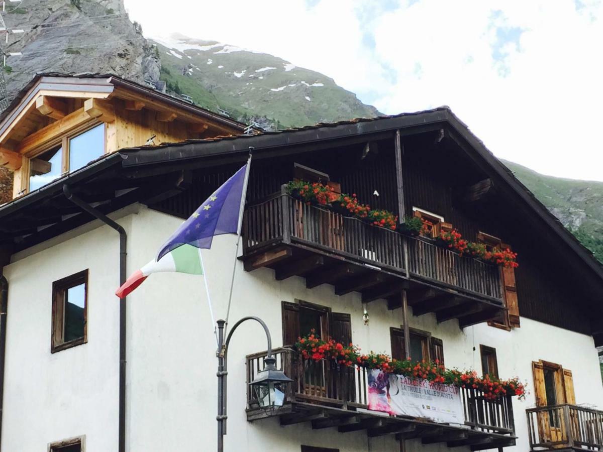 Lthorses & Dreams Bed & Breakfast La Thuile Dış mekan fotoğraf